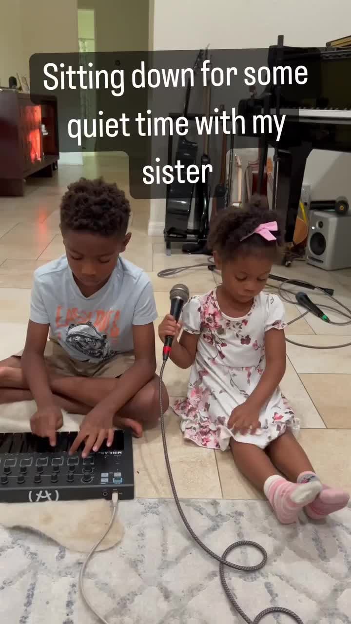 We can't 🥰⁠
⁠
#repost @justinwilsonii ⁠
⁠
J Boogie and DJ Shia with another 🔥 intro! #siblings #wilsonfamily #timbaland #aaliyah justinwilsonii shiajustine ( #📷 @justinwilsonii )