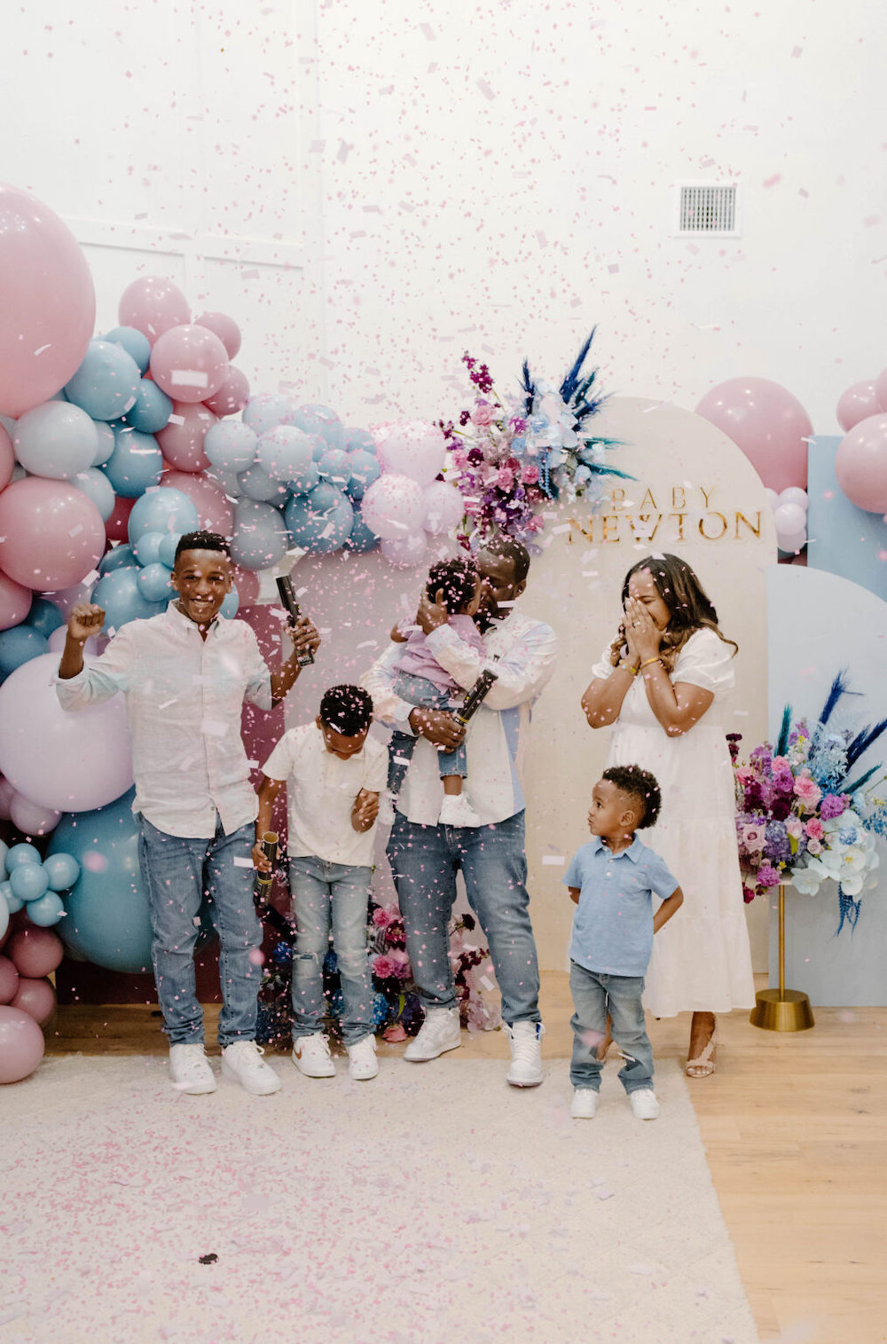 12 Special and Creative Gender Reveal Ideas - MunaMommy